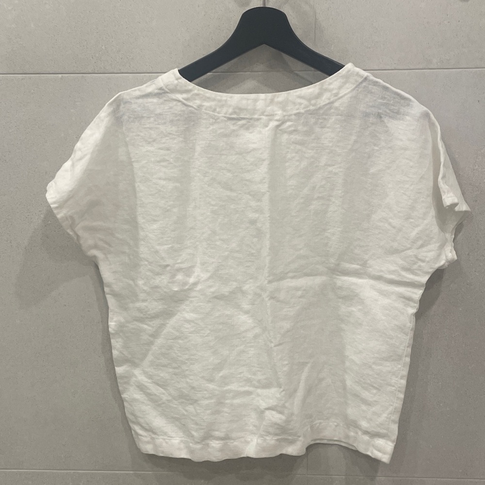Linen Top - Picture 3 of 4